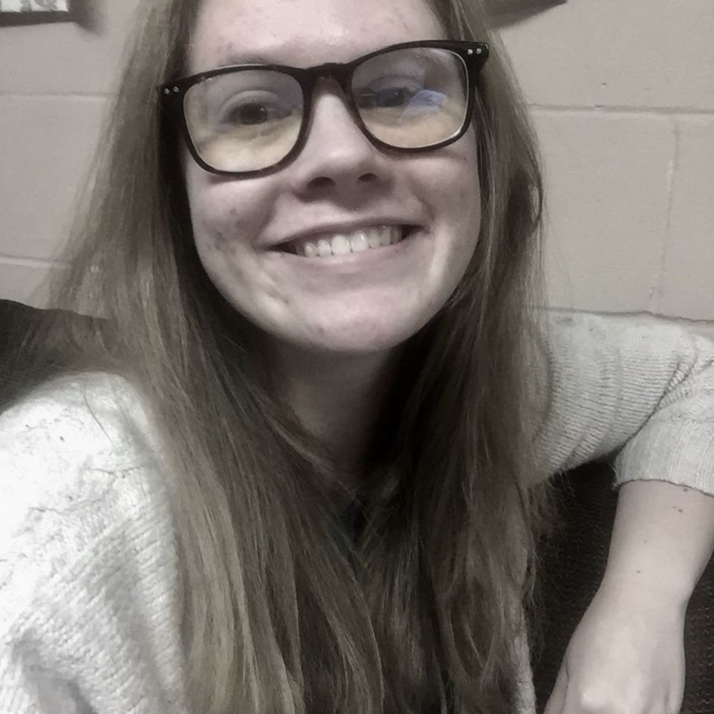 Meet your Posher, Abby